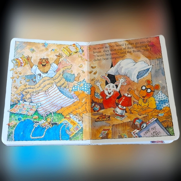 #KB2  Arthur's First Sleepover Children’s Book - Picture 3 of 9